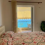 Sina Sarandë
