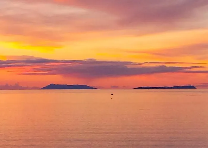 Διαμέρισμα Sina Σαράντα